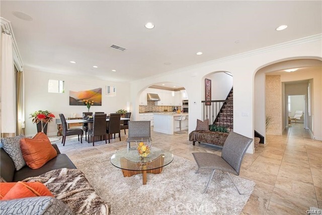 Building Photo - 28174 Via Del Mar