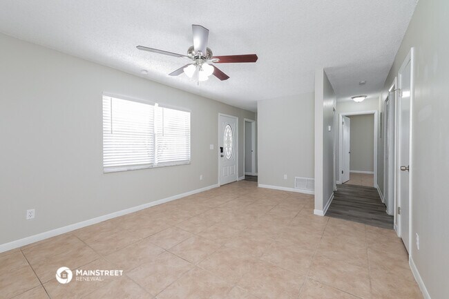 Foto del edificio - 1317 Meadowbrook St