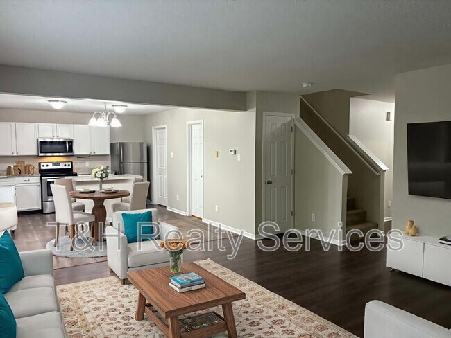 Building Photo - 6827 Amber Springs Way