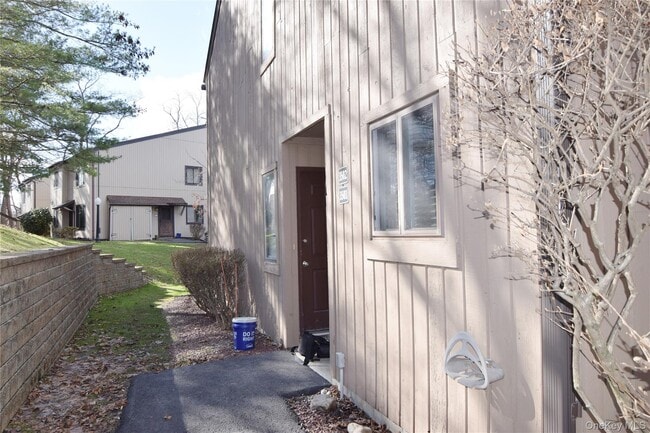 Building Photo - 3502 Fox Ln