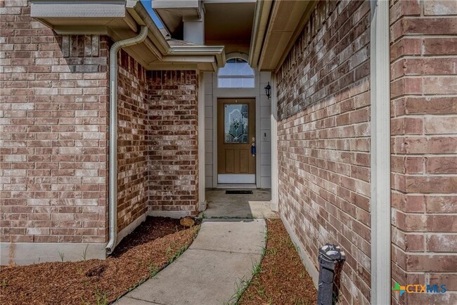 Building Photo - 119 Bayliss St