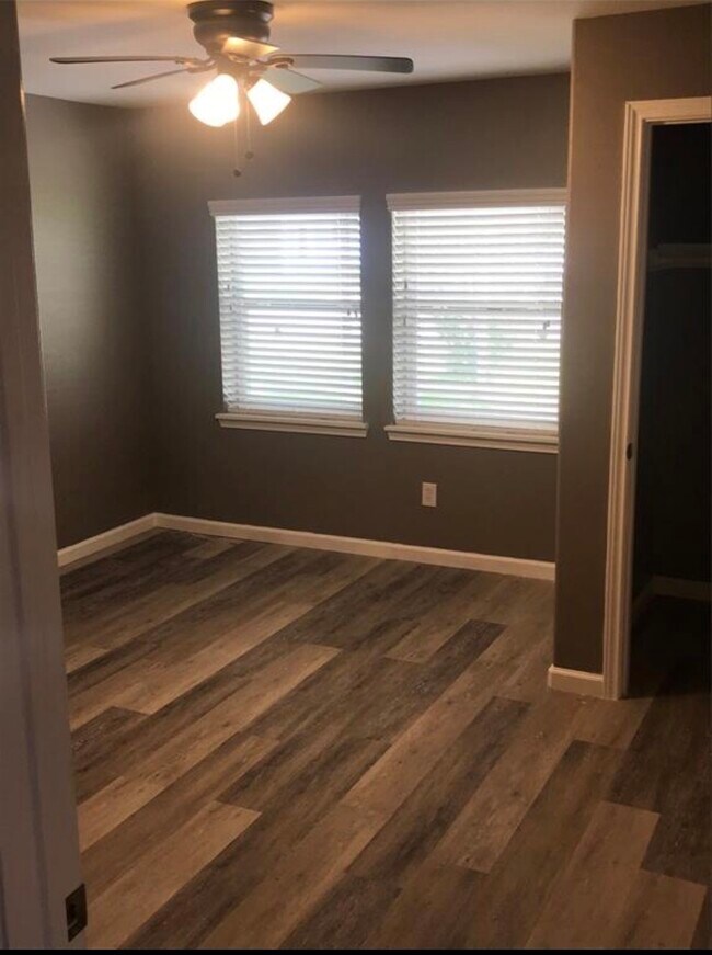 Foto del edificio - 2515 Jackson