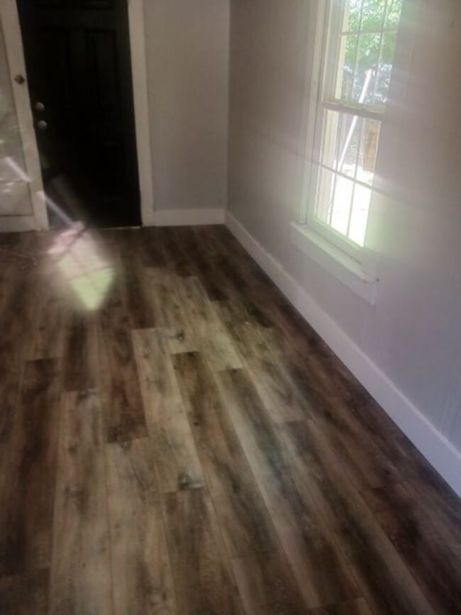 Foto del edificio - 1515 Woodland Ave