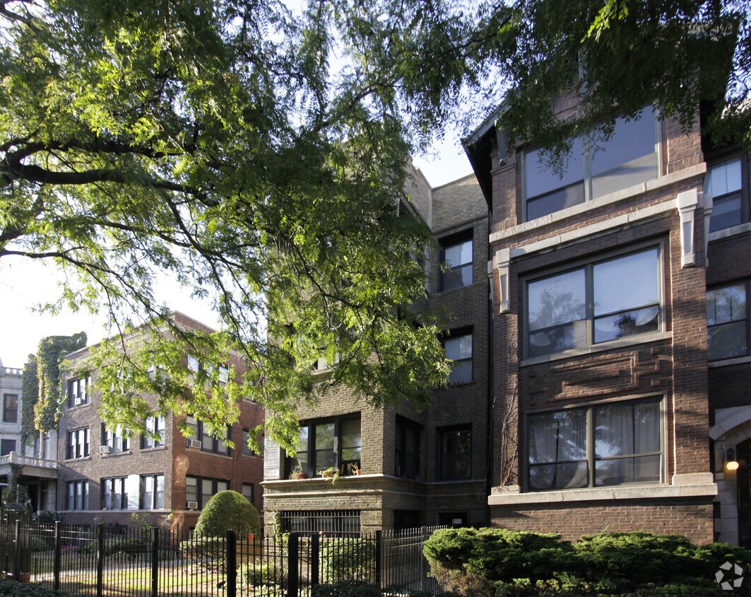 Building Photo - 714 N Grace St