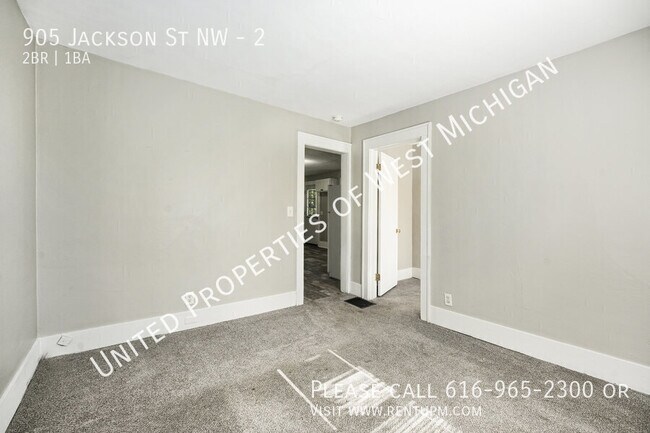 Foto del edificio - 905 Jackson St NW