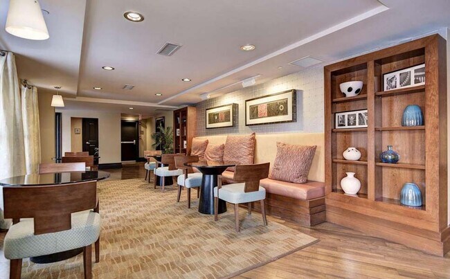Foto del edificio - 777 7th St NW