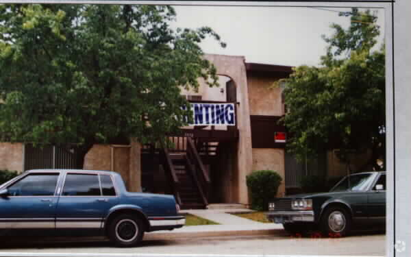 Building Photo - 7572 11th St
