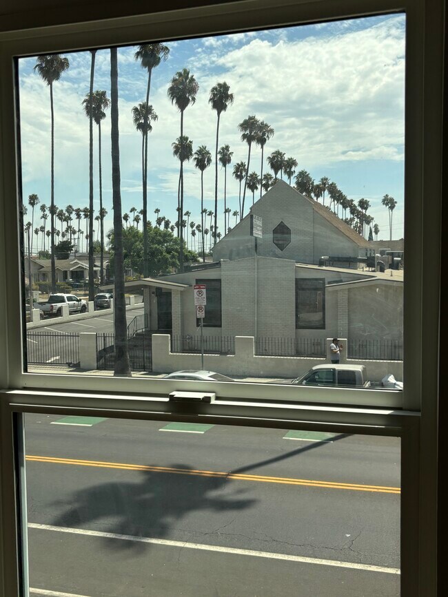View to 54th Street. 90062 - 2109 1/2 W 54th St