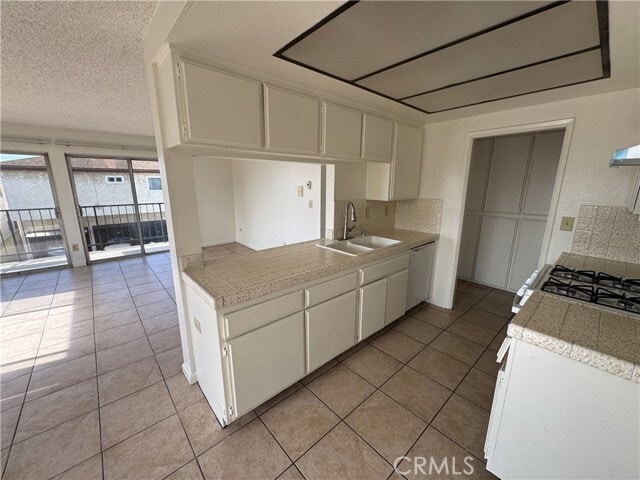 Foto del edificio - 635 W 15th St