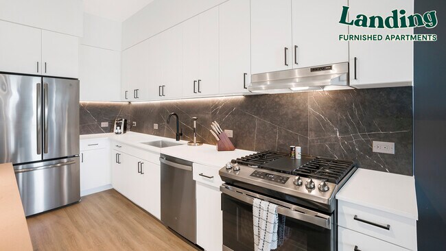 Foto del edificio - 2404 Navigation Blvd