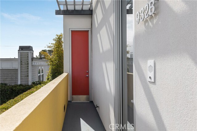 Foto del edificio - 932 Manhattan Beach Blvd