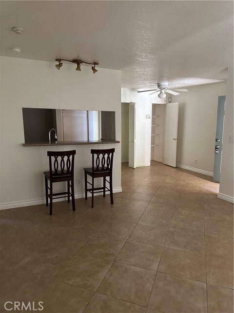 Foto del edificio - 10655 Lemon Ave