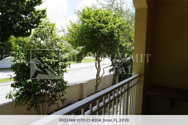 Building Photo - 8933 NW 107th Ct