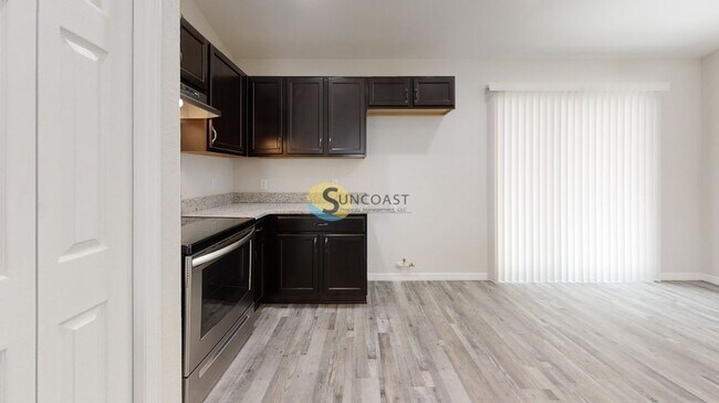 Foto del edificio - Charming & Spacious 3BR Home ? Your Perfec...