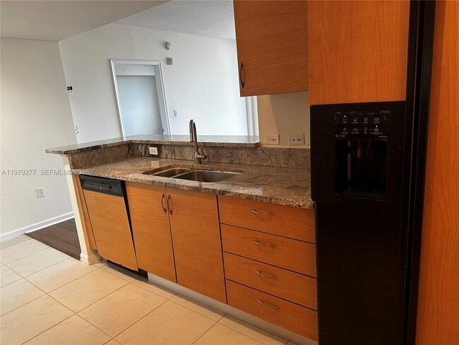 Photo - 18800 NE 29th Ave House