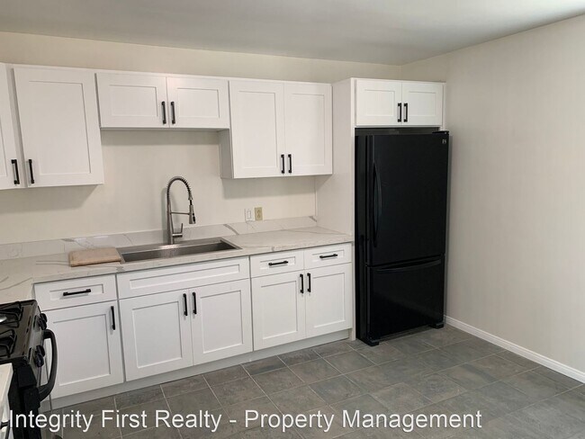 Foto del edificio - 2 br, 1 bath House - 6983 Amherst St.