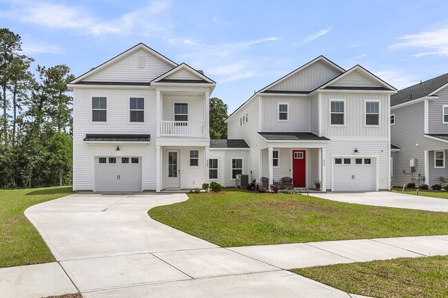 Building Photo - 335 Chapman Cir