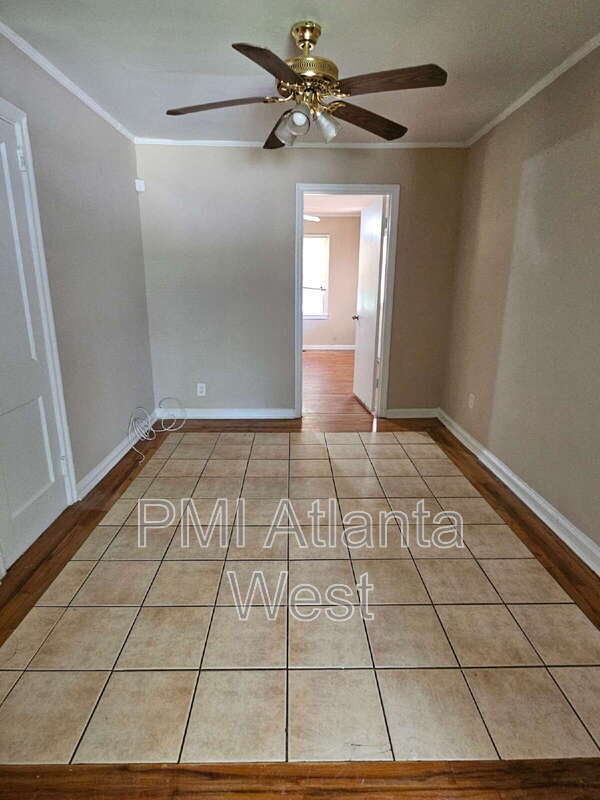 Foto del edificio - 418 Thaxton Dr SE