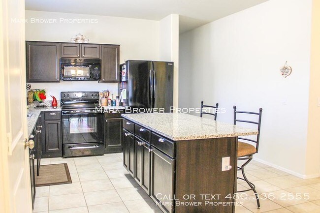 Foto del edificio - 28724 N Black Pearl Rd