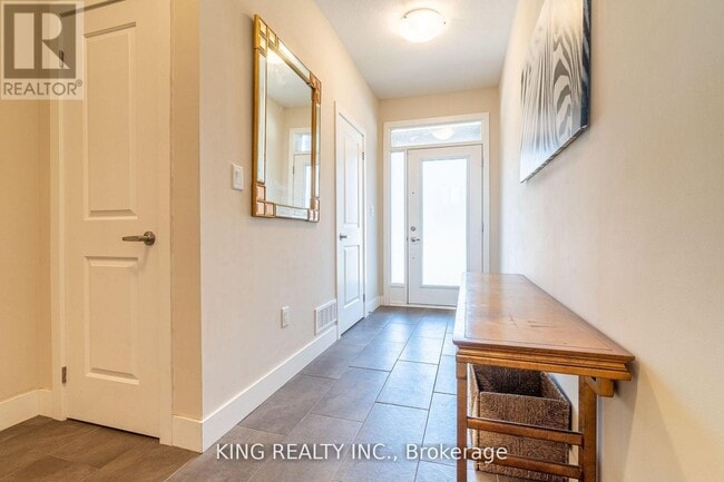 Building Photo - 1960 Dalmagarry Rd