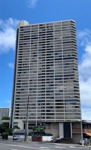 Building Photo - 2499 Kapiolani Blvd