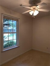 Building Photo - 1437 Alpine Dr