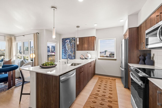 Foto del edificio - 110 Roy Apartments