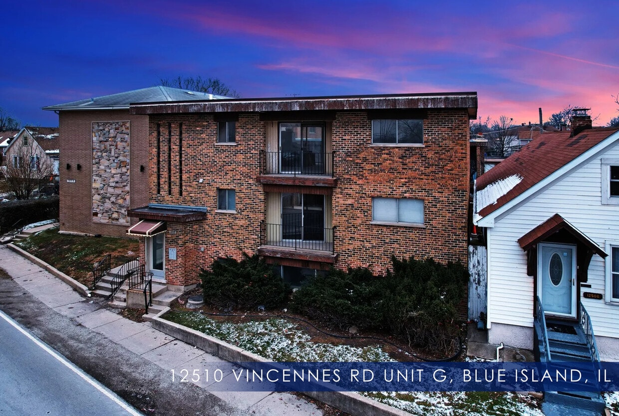 12510 Vincennes Rd Unit G, Blue Island, IL 60406 Condo for Rent in