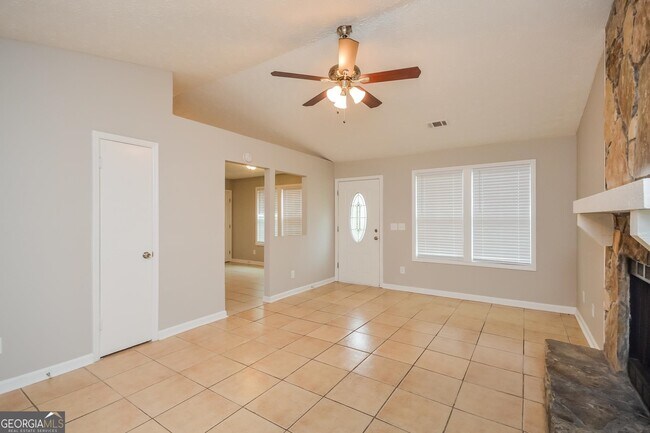 Building Photo - 6282 Creekford Dr