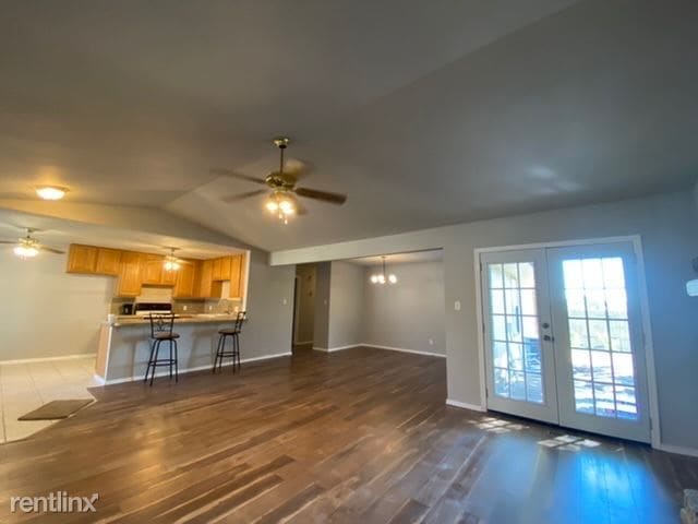 Building Photo - 2 br, 2 bath House - 1615 N Hickory Ave