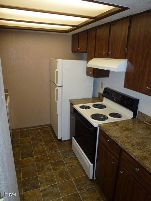 Foto del edificio - 500 NE 70th St