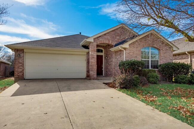 Building Photo - Marine Creek - Immediate Move-in