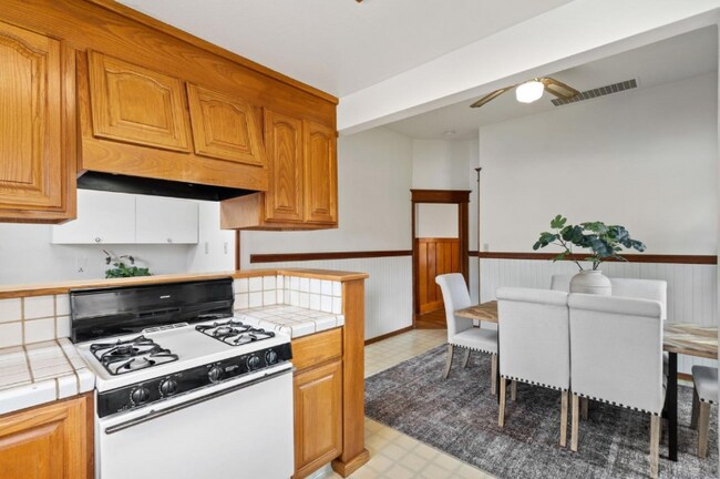 Foto del edificio - 340 Florence St