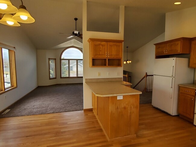 Foto del edificio - 1663 51st St S