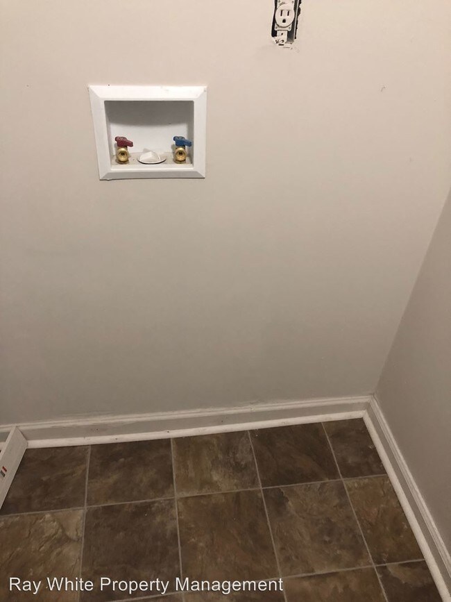 Foto del edificio - 4 br, 2.5 bath House - 4729 Jakes Trail