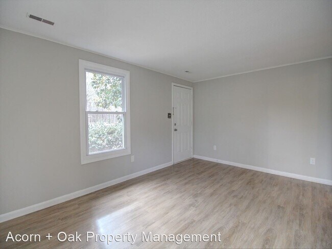 Building Photo - 3 br, 1 bath House - 2600 Glenbrook Dr.