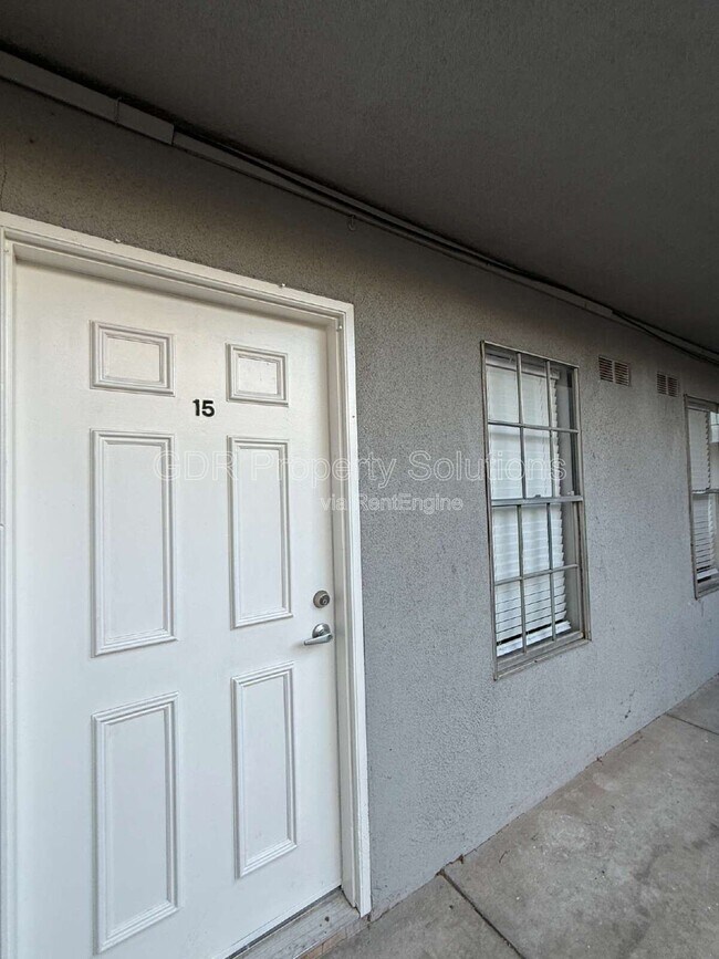 Foto del edificio - 401 14th St NW