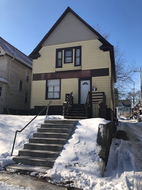 Building Photo - 721 S 30th St