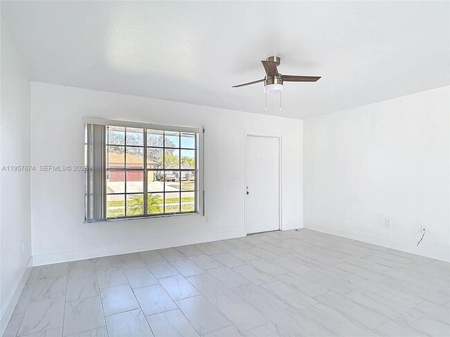 Building Photo - 4487 Pocatella Ave