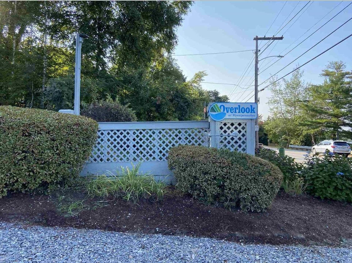 Primary Photo - 257 Weirs Blvd