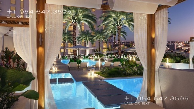 Building Photo - 723 E Broward Blvd