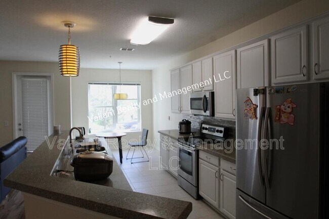 Foto del edificio - 13364 Beach Blvd