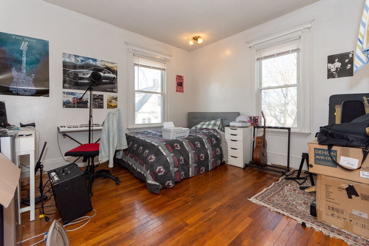 Primary Photo - 3 Ashford St