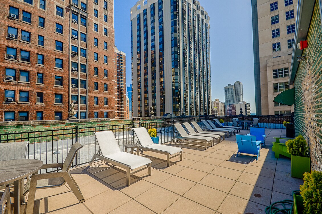 1036 N. Dearborn Apartments 1036 N Dearborn St Chicago, IL