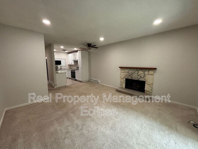 Foto del edificio - 14517 NE 40th St
