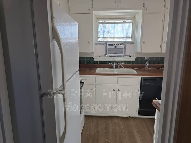 Foto del edificio - 1006 23rd St