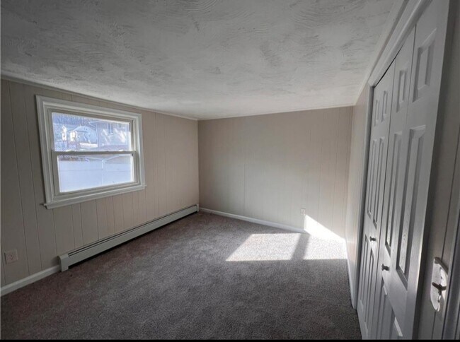 Foto del edificio - 2431 S 3rd St