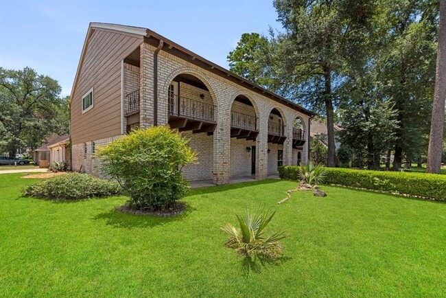 Building Photo - 1103 Manatee Ln