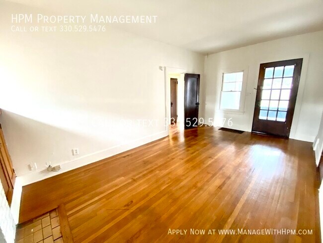 Building Photo - Half Off First Month Rent Special