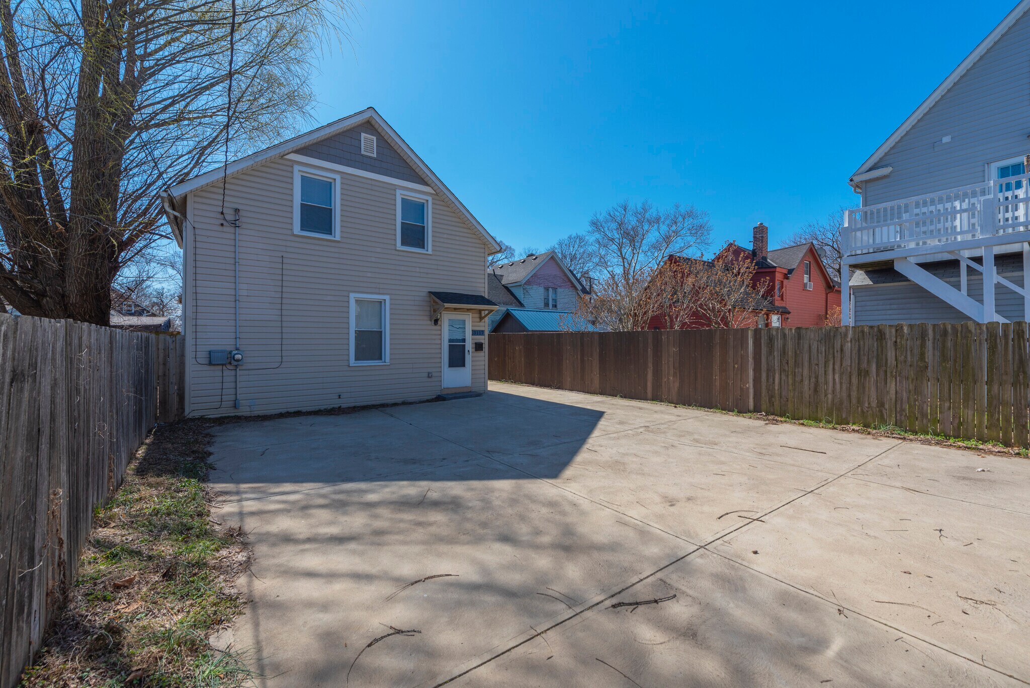 3117 Hancock Ave Cleveland, OH 44113 – photo 2